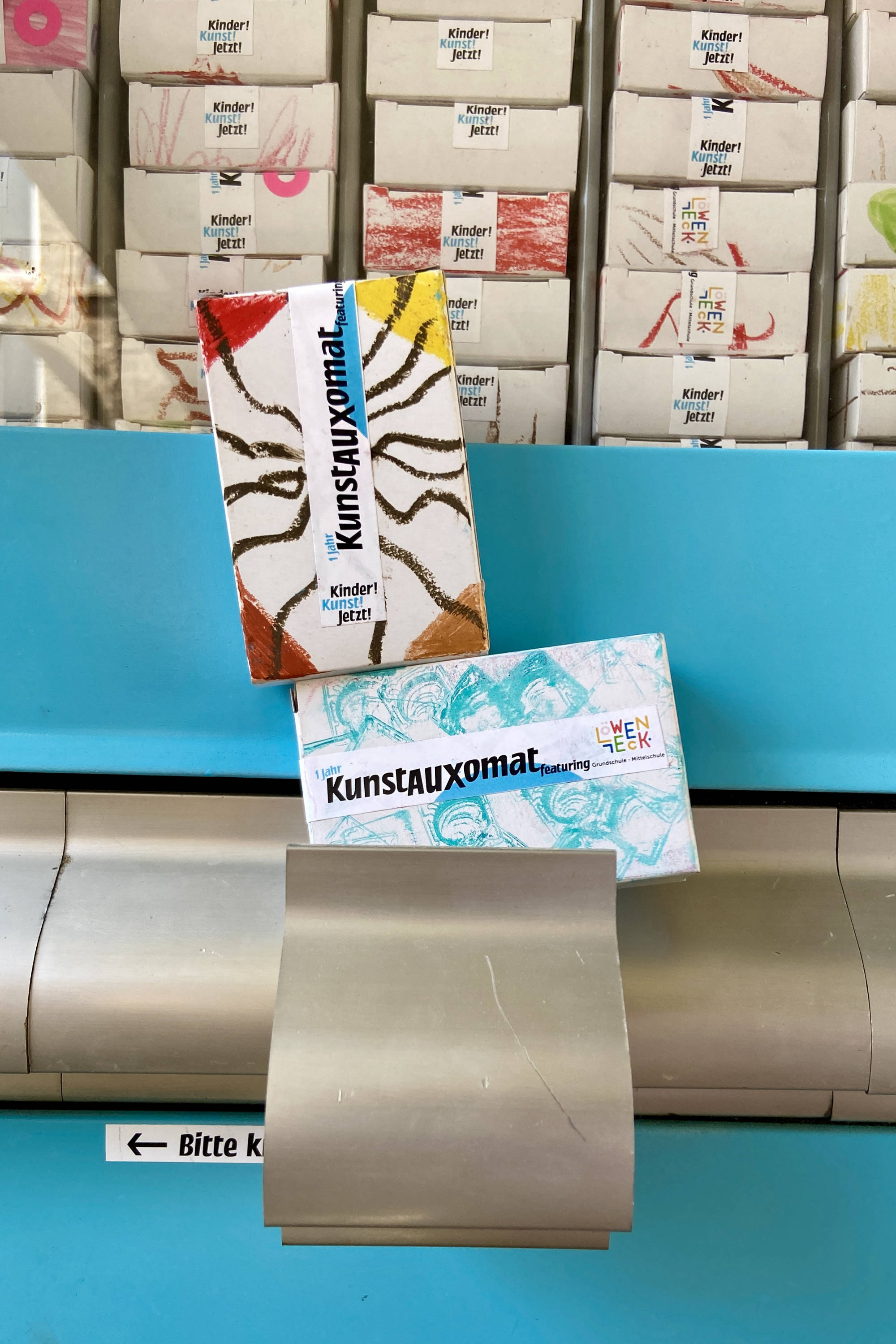 Bemalte Schachteln frisch gezogen