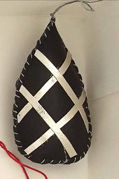 Näharbeit von Gisela Frank