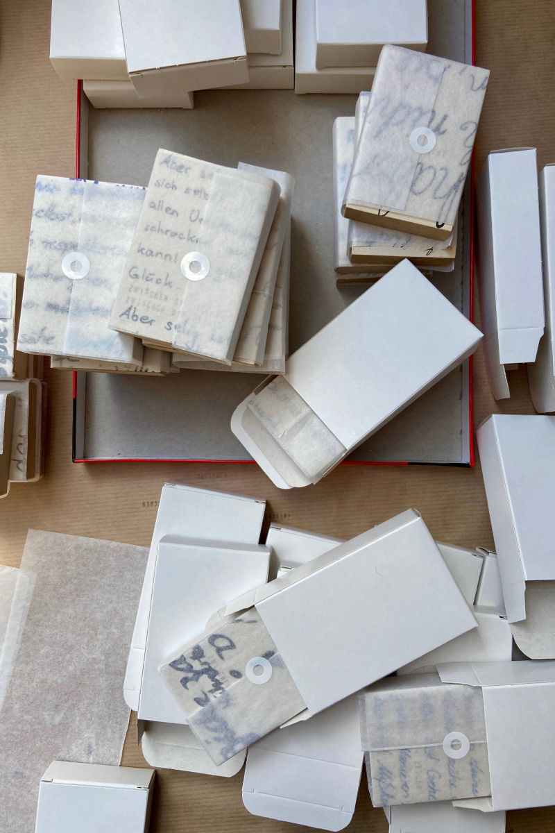 Die Bilder werden eingepackt – Katinka Molde